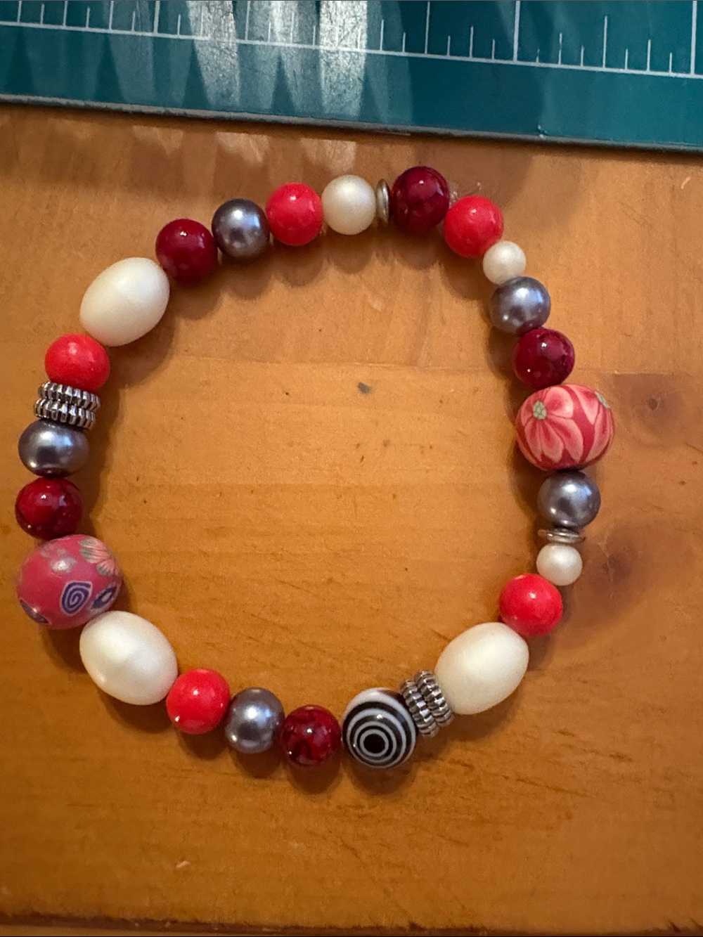 Beaded Stretch Bracelet in Red, White & Gray